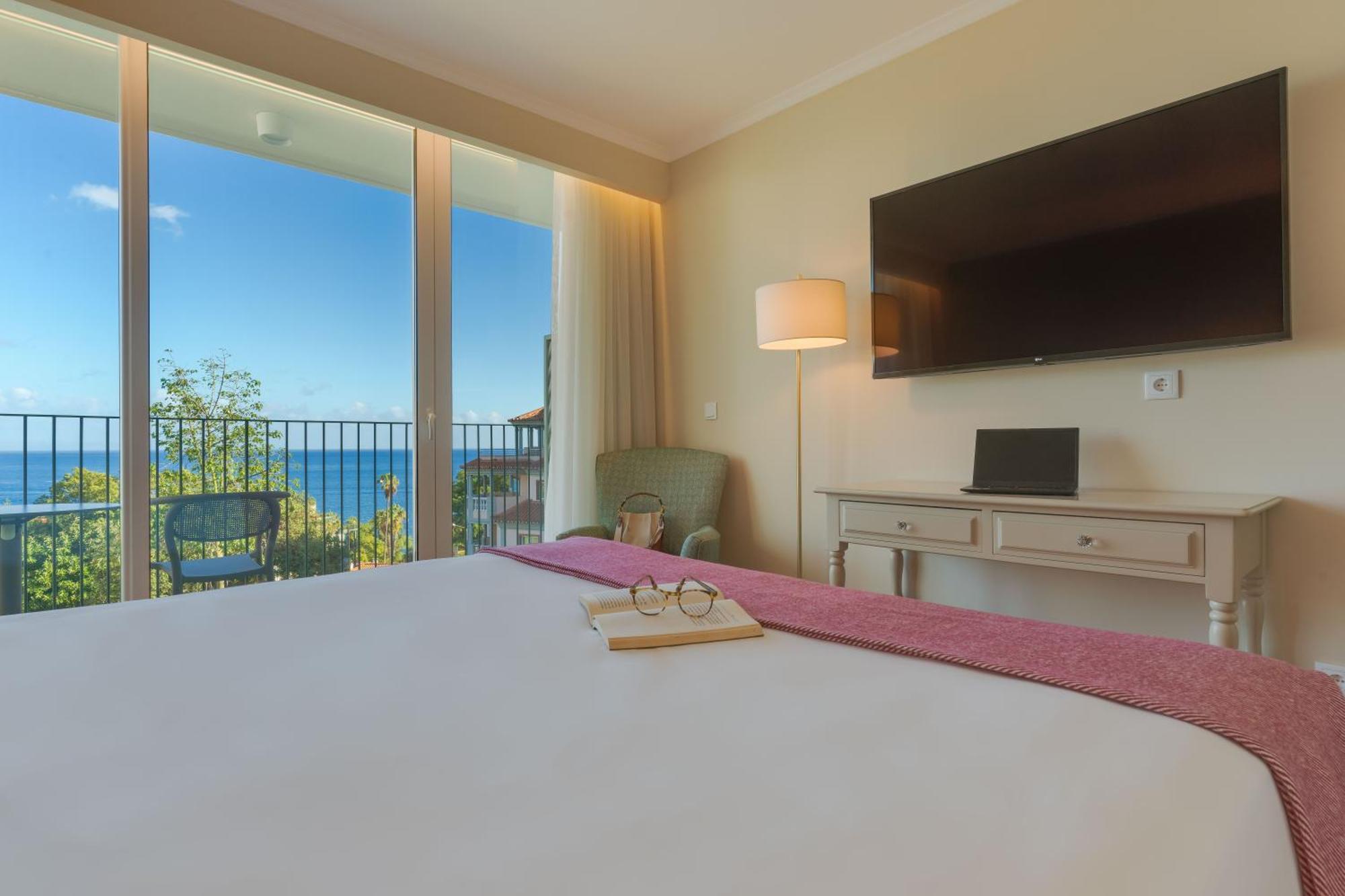 Pestana Quinta Perestrello Hotel Funchal  Bagian luar foto